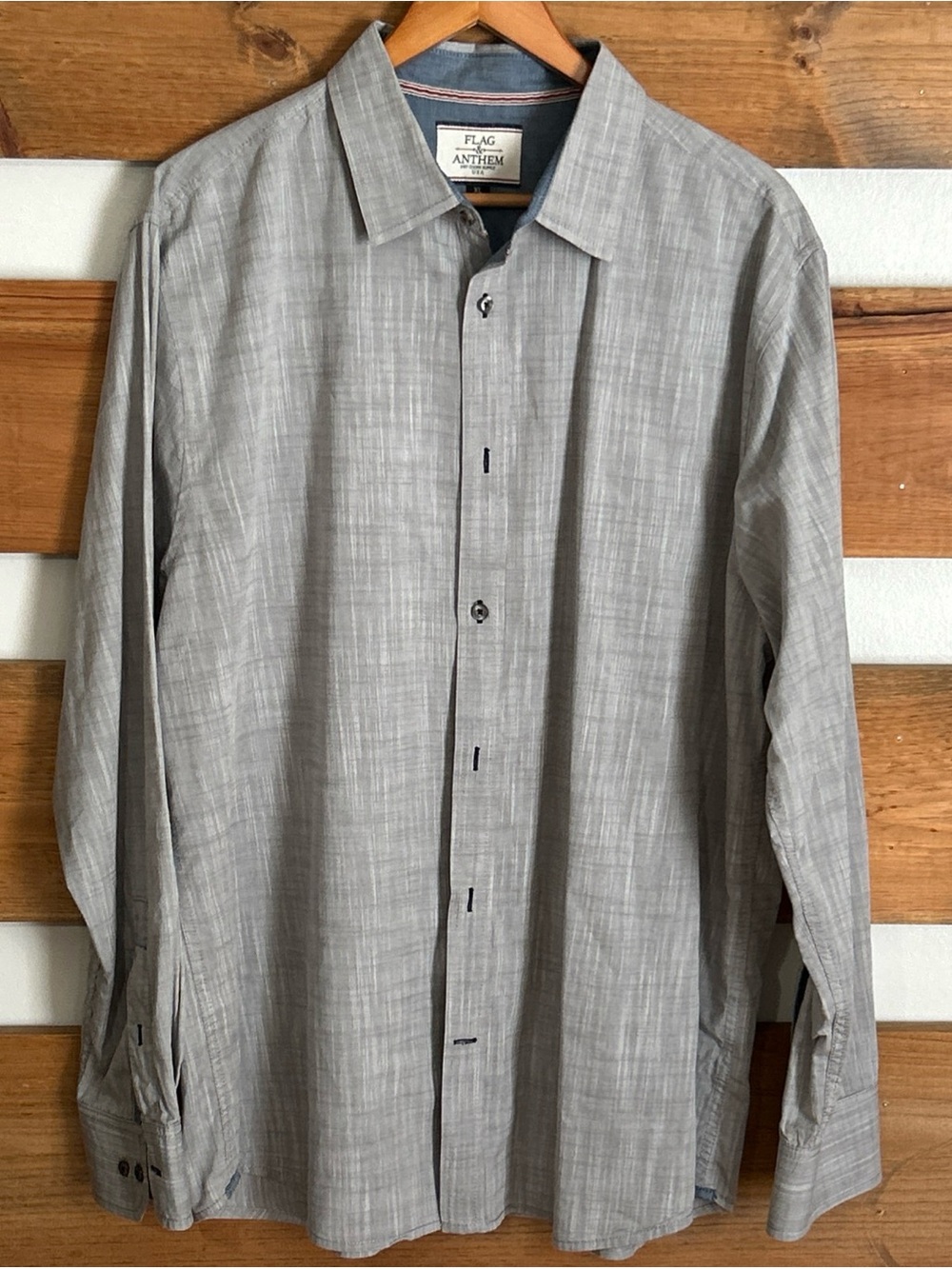 Flag & Anthem Light Gray Button Down Long Sleeve Men's Collared Shirt Size XL